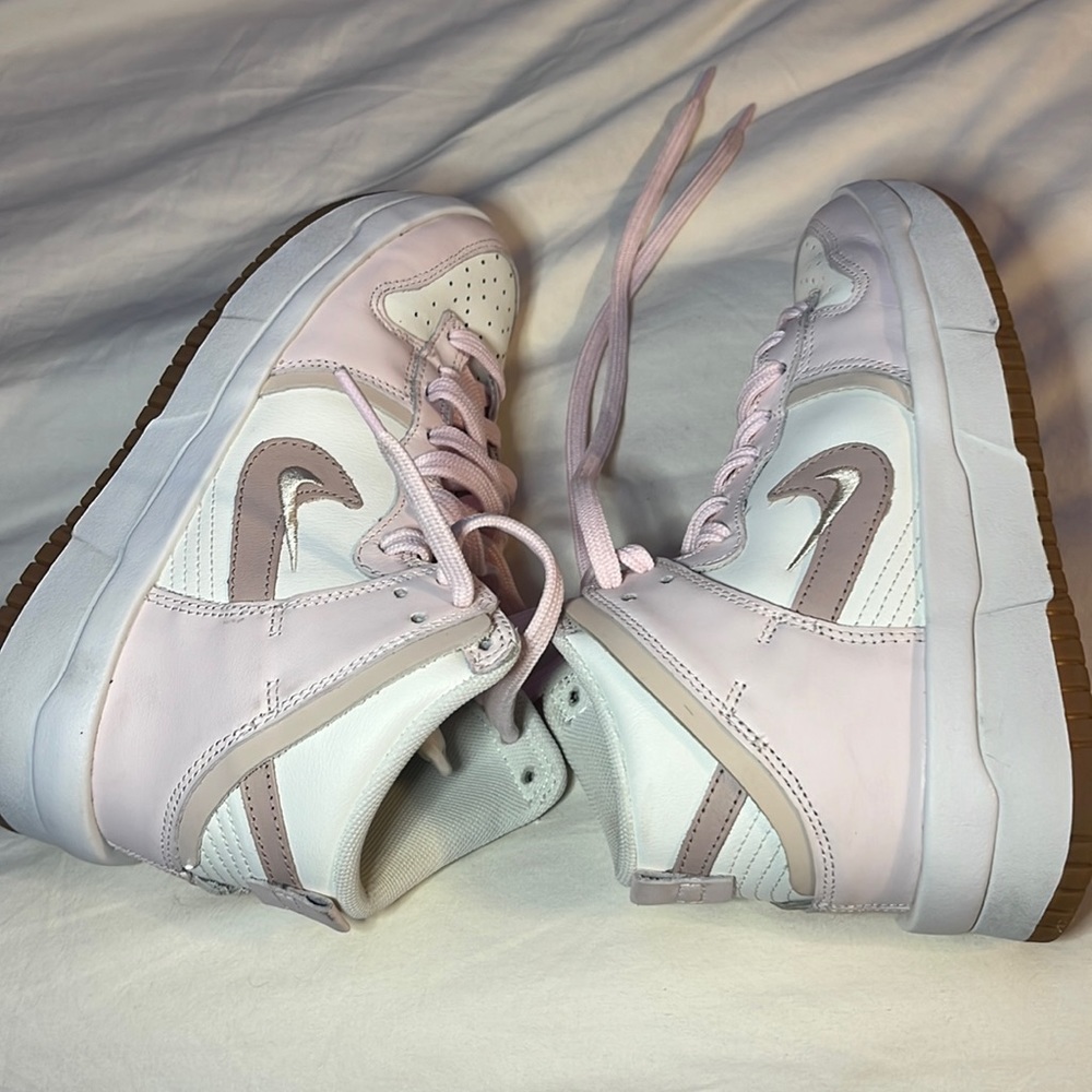 Wmns dunk high up rebel ‘pink Oxford’ Size 6